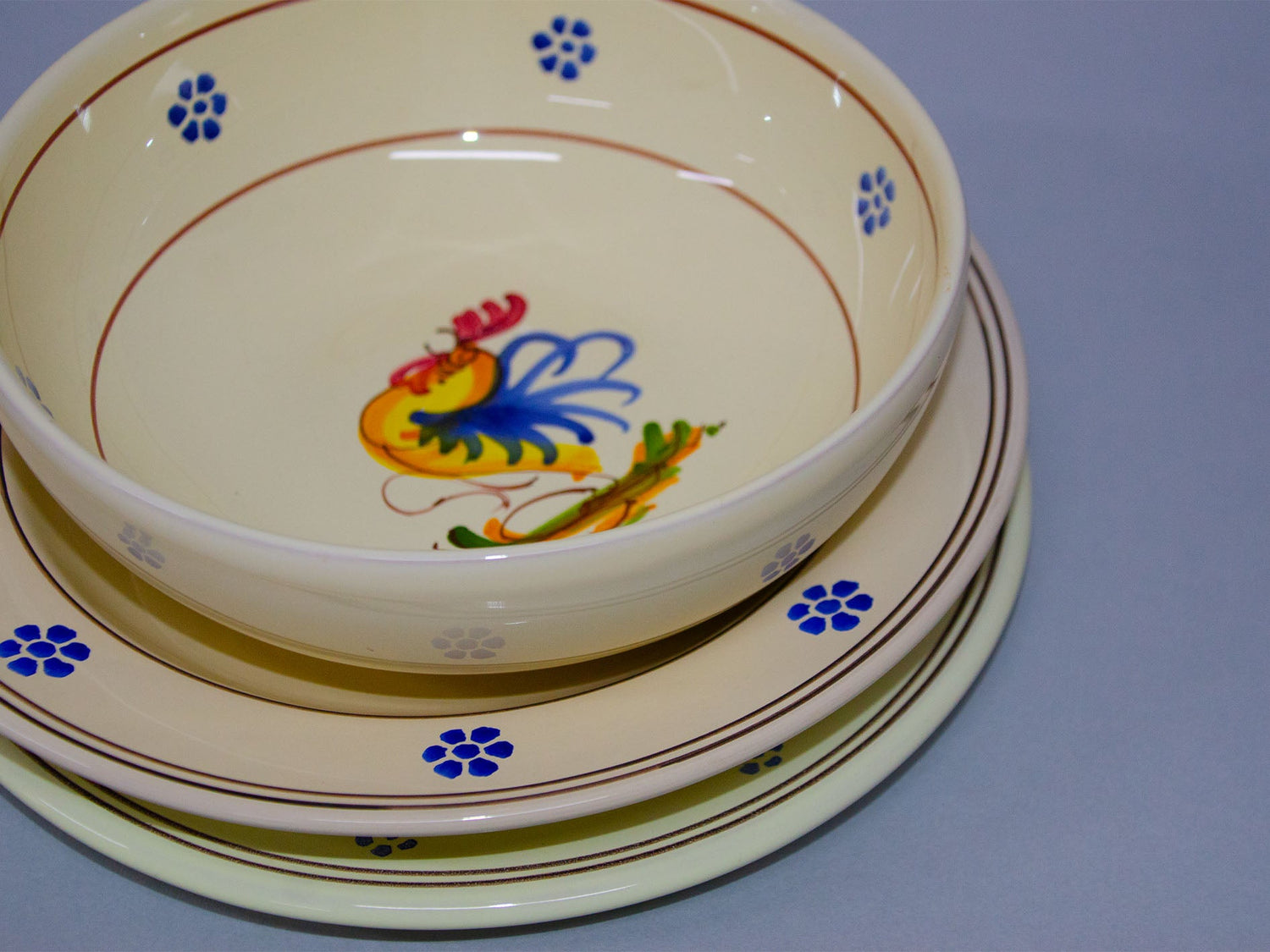 Stoviglie con Gallo
