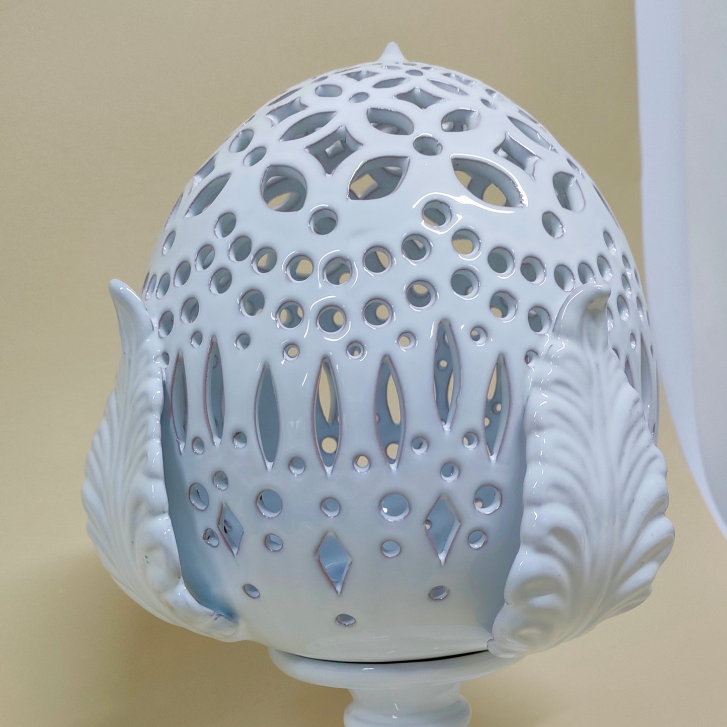 Pumo Lampada con Quattro Foglie Bianco 30cm