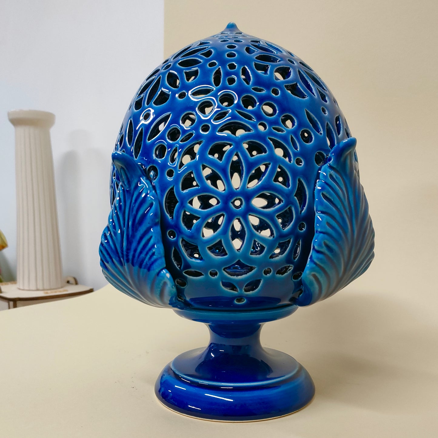 Pumo Lampada con Quattro Foglie Blu Oltremare 25cm